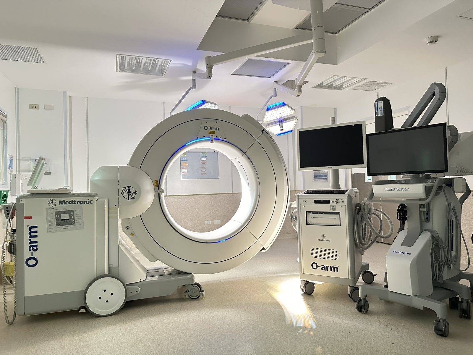 Safer spine & orthopedic surgery with the O-arm® System at St. Luke’s ...